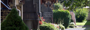 un monument funéraire